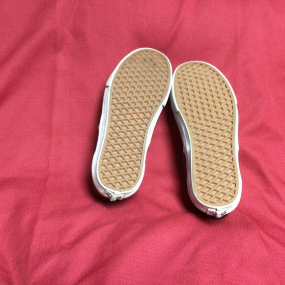 - VANS shoes - Picture 4 of 5